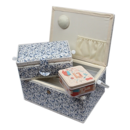 N�hkorb-Set Blumenmuster blau, weiss (1x gro� und 1x mittel) und Accessoires Box (mit Zubeh�r)
